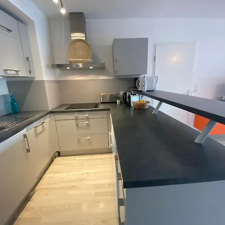 T4 Avec Balcon Proche Plage Et Centre-ville - 33120 - Fr-1-374-203 * آركاشو