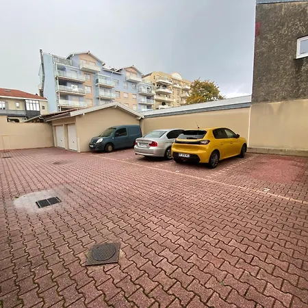 Apartment T4 Avec Balcon Proche Plage Et Centre-ville - 33120 - Fr-1-374-203 *
